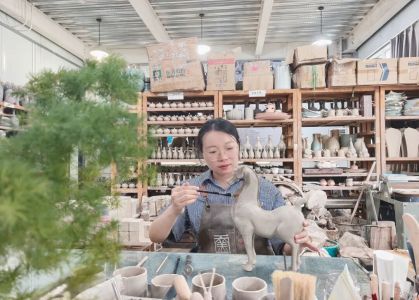 教师风采：beat365体育官网登录入口陶瓷专业教师高艳杰 愿做一粒尘埃 助力汝瓷花开
